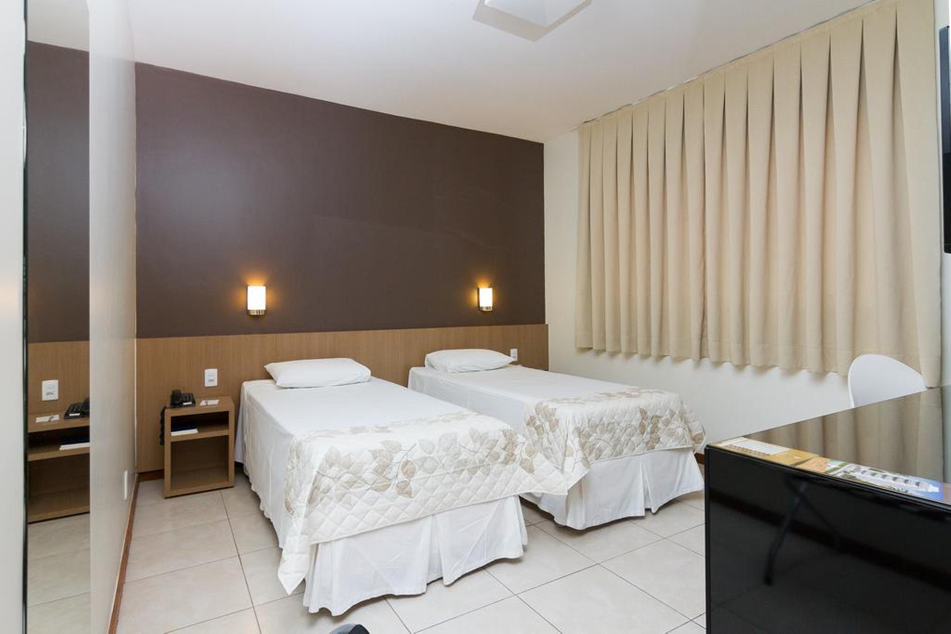 Hotel Atlas Sete Lagoas Bagian luar foto
