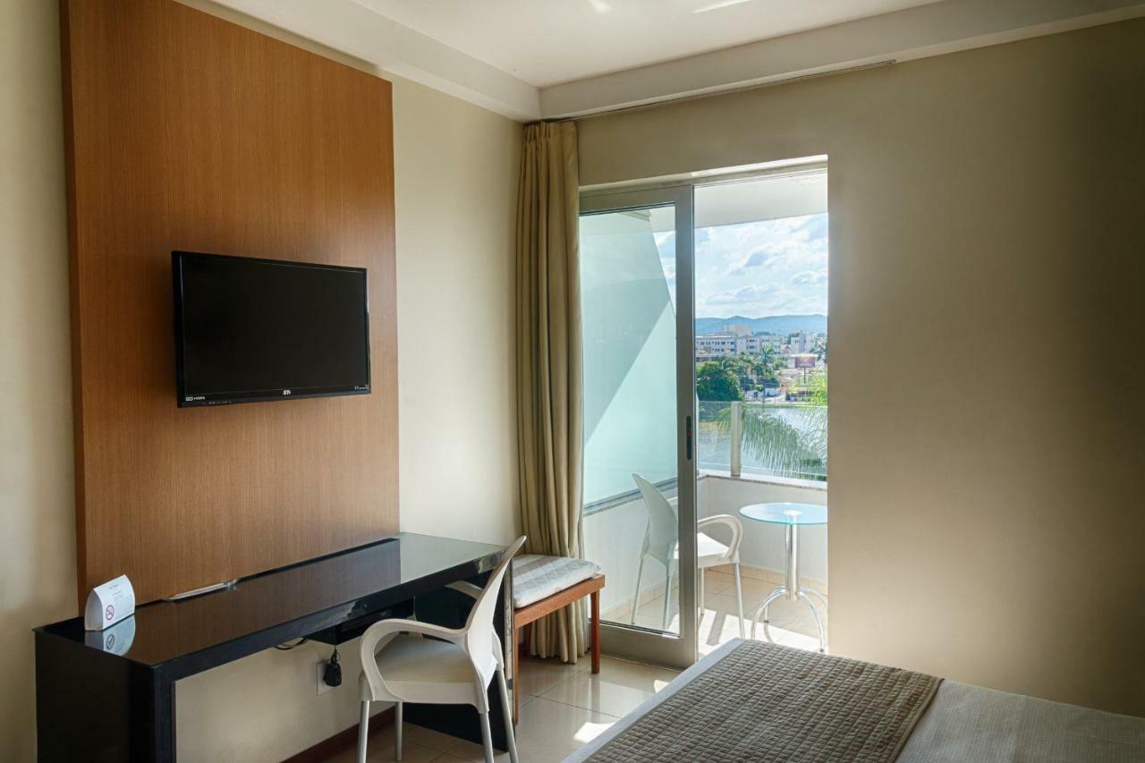 Hotel Atlas Sete Lagoas Bagian luar foto